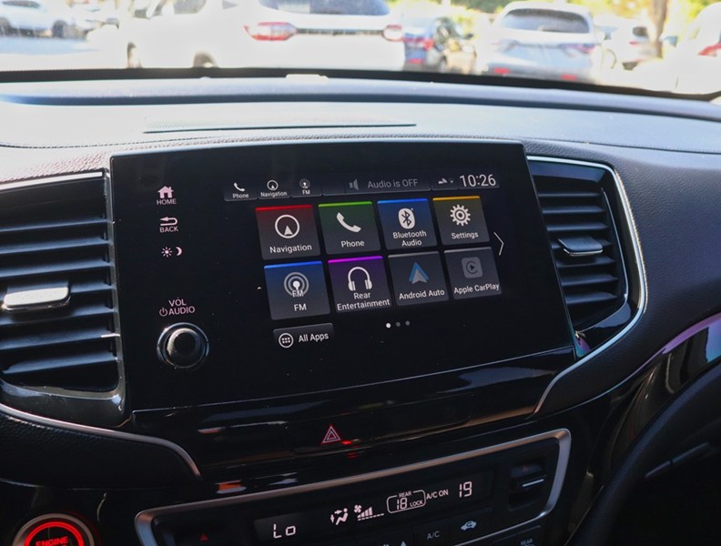 2022 Honda Pilot Black Edition AWD