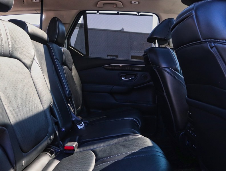 2025 Honda Pilot Touring AWD