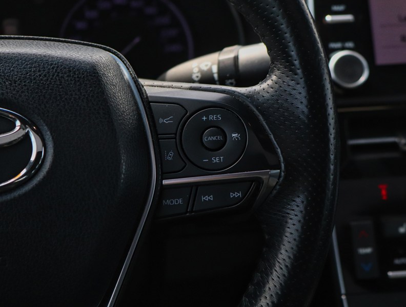 2019 Toyota Avalon XSE Auto