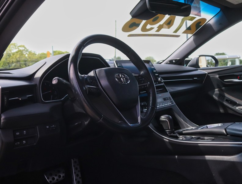 2019 Toyota Avalon XSE Auto