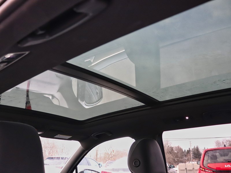 2022 Volkswagen Tiguan Comfortline R-Line Black Edition 4MOTION