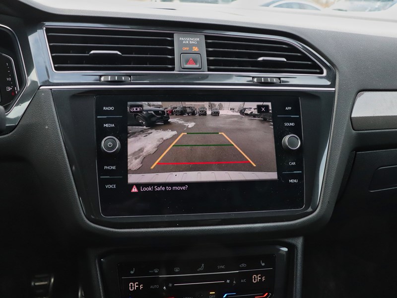 2022 Volkswagen Tiguan Comfortline R-Line Black Edition 4MOTION