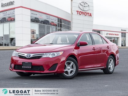 2014 Toyota Camry Hybrid 4dr Sdn LE