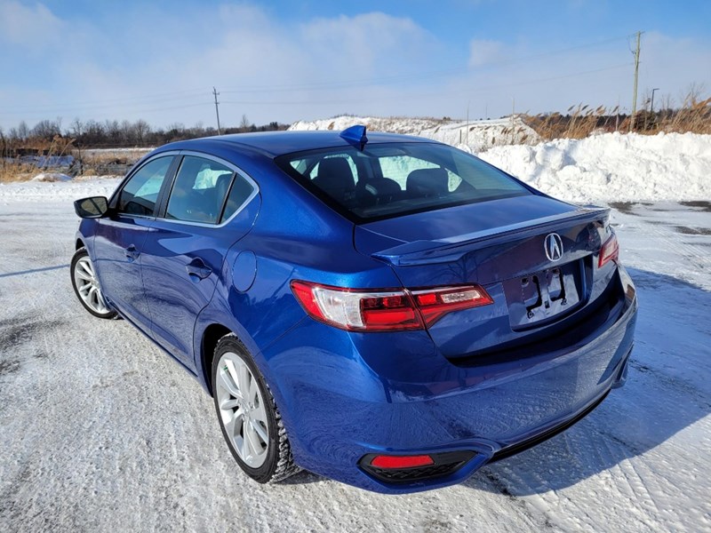 2017 Acura ILX 4dr Sdn Technology Pkg
