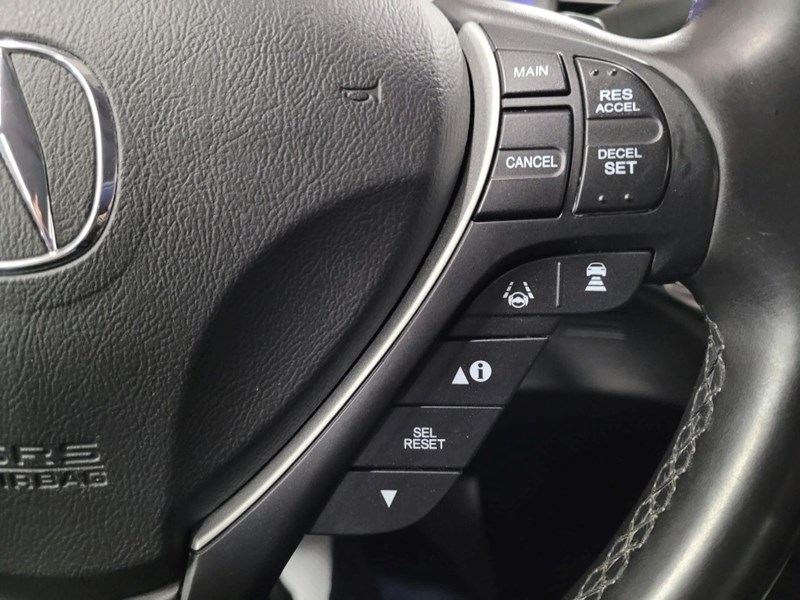 2017 Acura ILX 4dr Sdn Technology Pkg