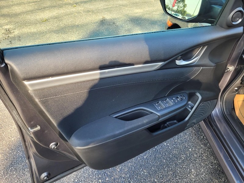 2017 Honda Civic Sedan 4dr CVT EX