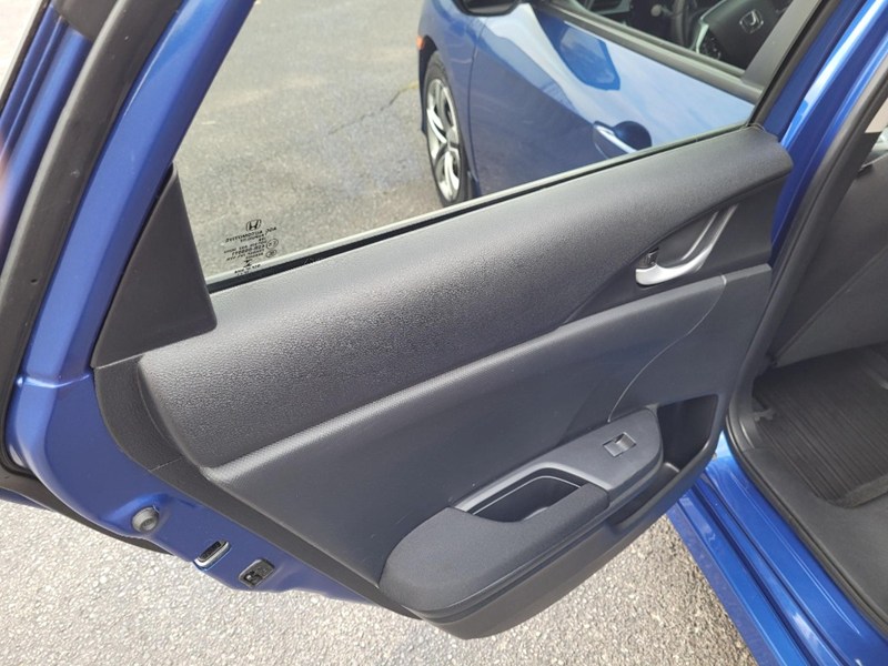 2018 Honda Civic Sedan LX Manual