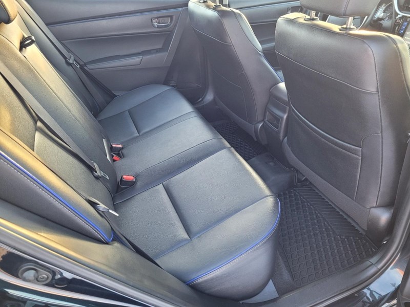 2018 Toyota Corolla SE CVT