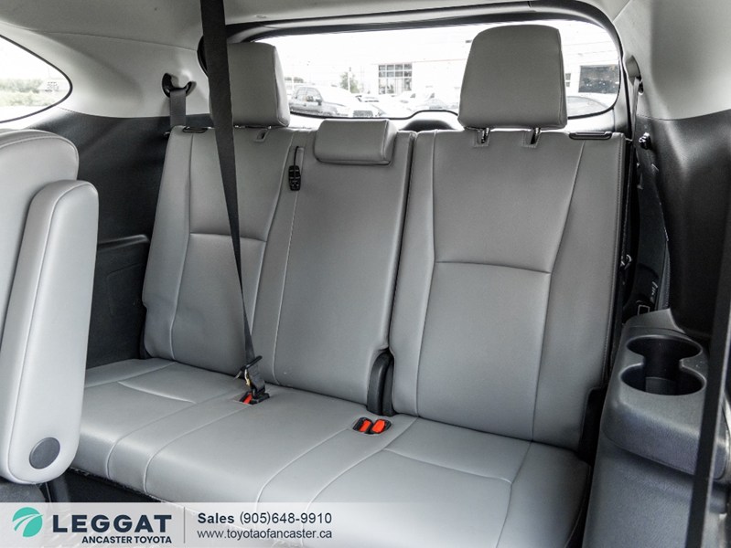 2022 Toyota Highlander Hybrid Hybrid XLE AWD