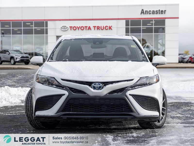 2023 Toyota Camry Hybrid Hybrid SE Auto