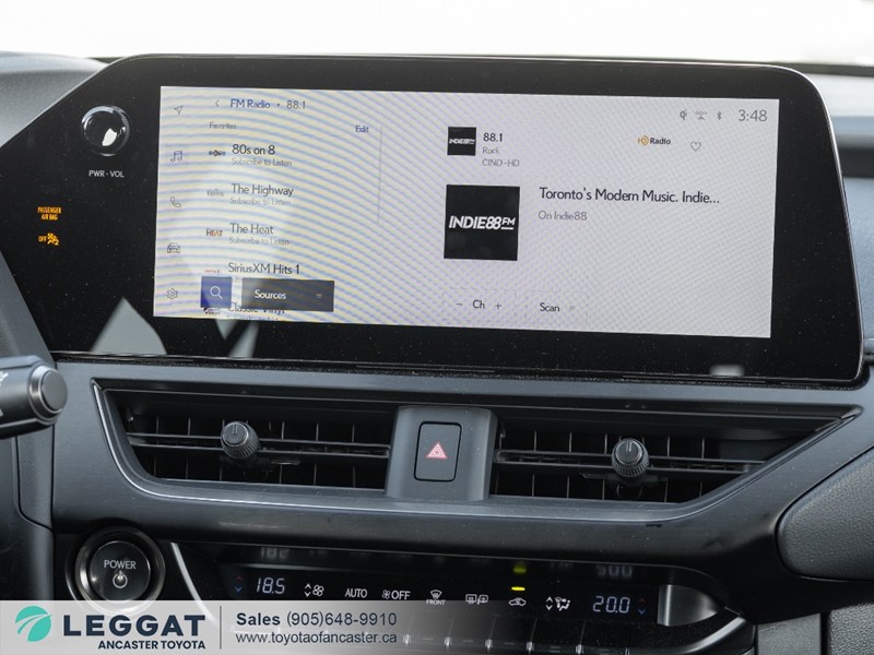 2025 Lexus UX 300h UX 300h CVT