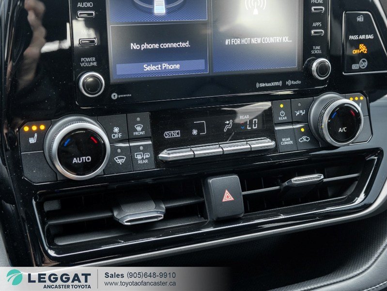 2021 Toyota Highlander Hybrid Hybrid XLE AWD