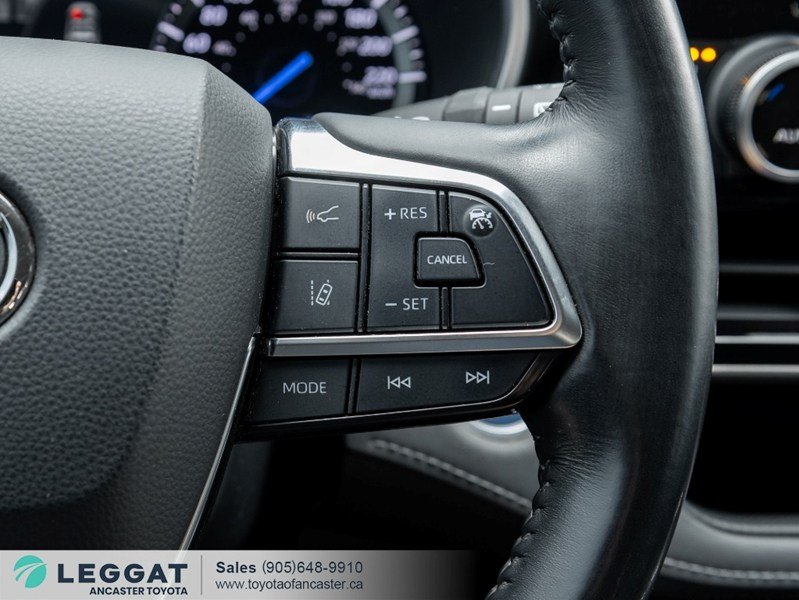 2021 Toyota Highlander Hybrid Hybrid XLE AWD