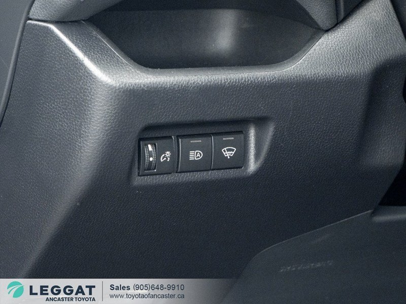 2021 Toyota RAV4 LE AWD