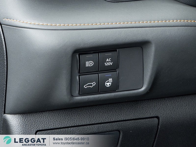 2022 Toyota Highlander Hybrid Hybrid XLE AWD