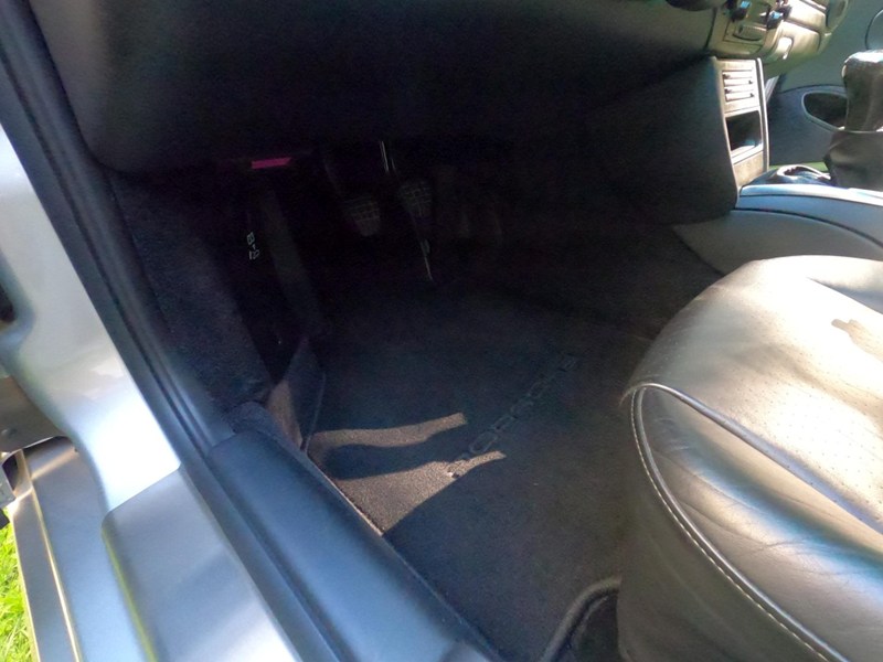 2002 Porsche 911 Carrera 2dr Carrera GT2 Turbo 6-Spd Manual