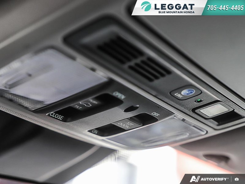 2018 Honda Odyssey Touring Auto|RARE FIND|Safe and Reliable!