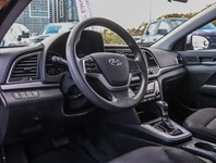 2017 Hyundai Elantra 4dr Sdn Auto LE