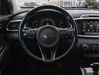 2017 Kia Sorento AWD 4dr EX V6 7-Seater