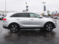 2017 Kia Sorento AWD 4dr EX V6 7-Seater