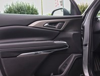 2027 Chevrolet Traverse AWD 4dr LT