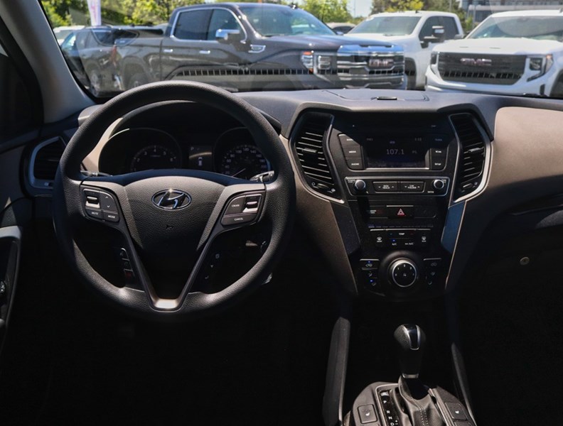 2017 Hyundai Santa Fe Sport FWD 4dr 2.4L