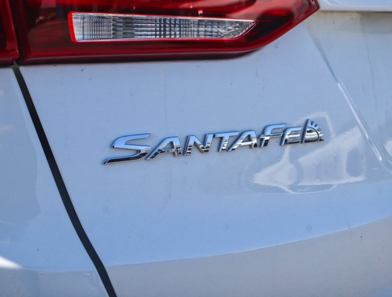 2017 Hyundai Santa Fe Sport FWD 4dr 2.4L