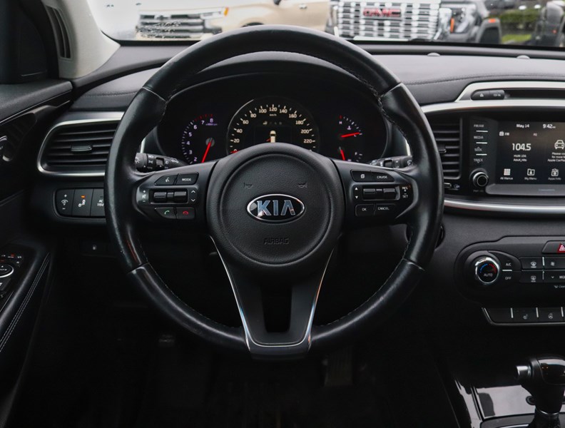 2017 Kia Sorento AWD 4dr EX V6 7-Seater