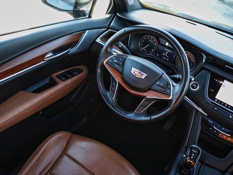 2021 Cadillac XT5 PREM LUX | SUNROOF | V6 | ACCIDENTFREE | CARPLAY |