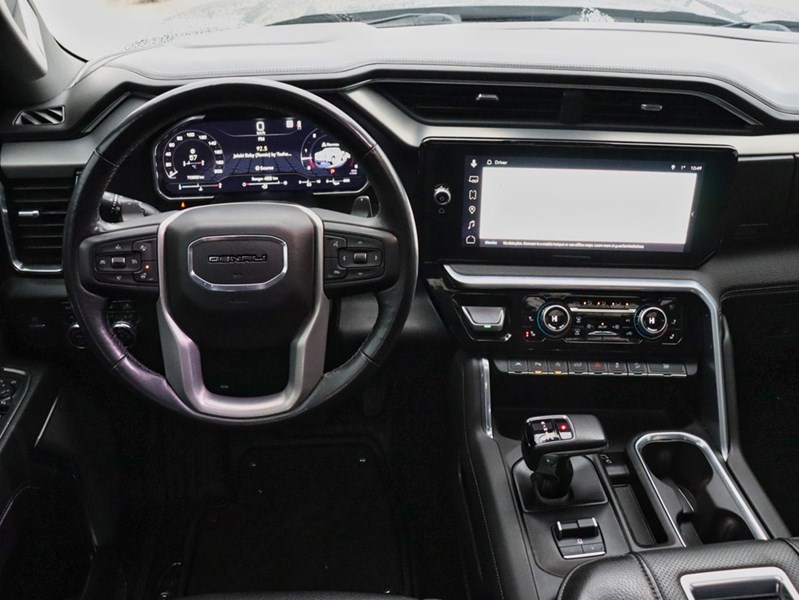 2022 GMC Sierra 1500 DENALI | 6.2L V8 | ROOF | ONLY71000KM | NEWBRAKES