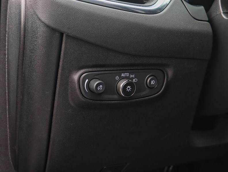 2023 Chevrolet Equinox AWD 4dr Premier