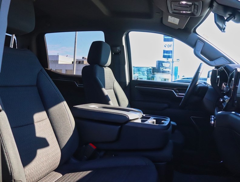 2023 GMC Sierra 1500 4WD Crew Cab 147