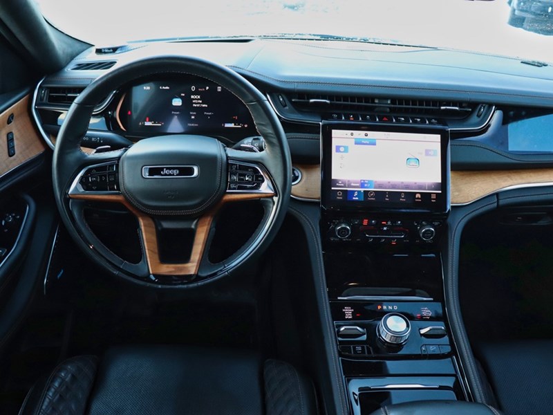 2023 Jeep Grand Cherokee SUMMIT| RESERVE | REARMEDIA | HUD | 4X4 | NOCLAIMS