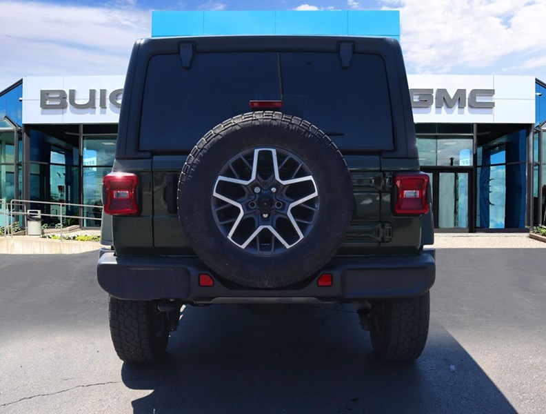 2024 Jeep Wrangler Sahara 4 Door 4x4