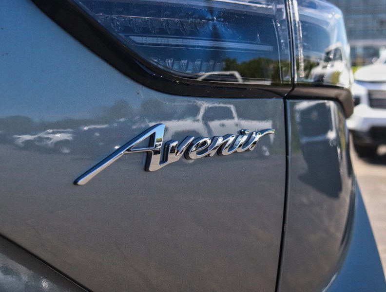 2026 Buick Envision AWD 4dr Avenir