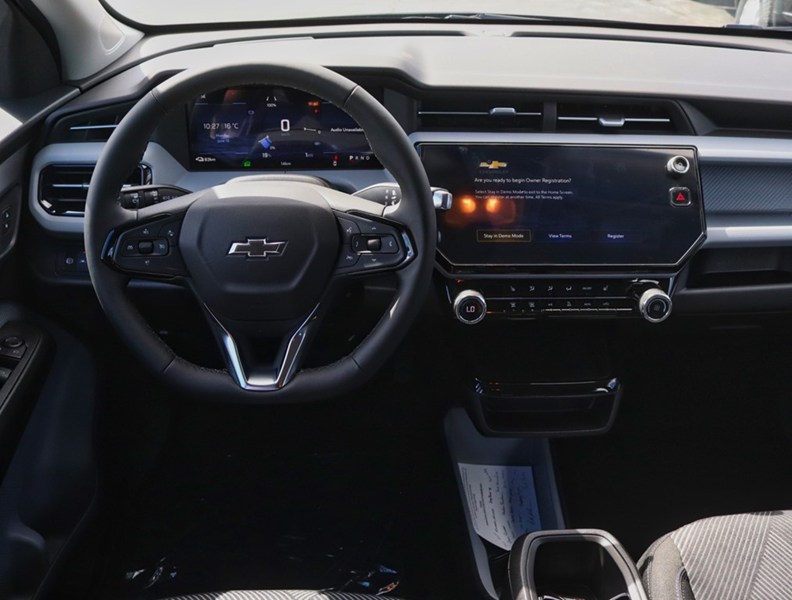 2027 Chevrolet Bolt FWD 4dr LT