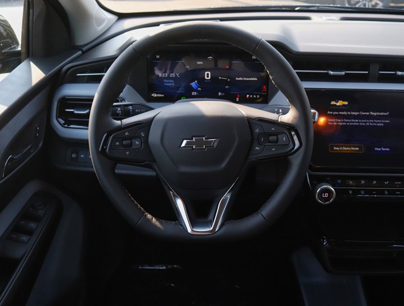 2027 Chevrolet Bolt FWD 4dr LT