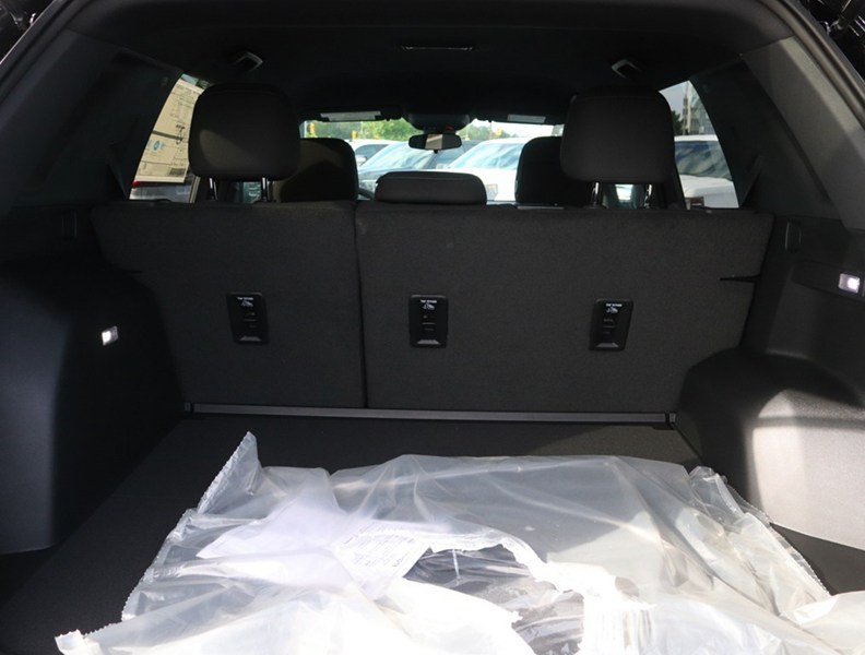 2027 Chevrolet Equinox AWD 4dr LT w/2LT