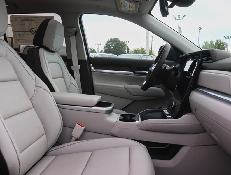 2027 GMC Terrain AWD 4dr Denali