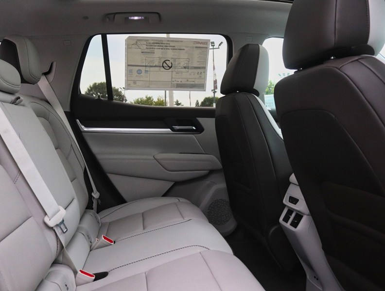 2027 GMC Terrain AWD 4dr Denali