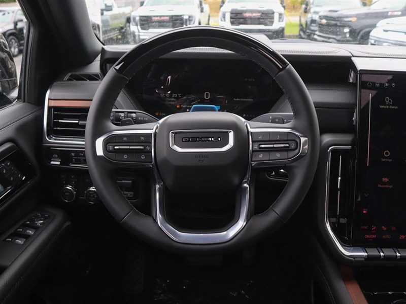 2027 GMC Yukon XL 4WD 4dr Denali