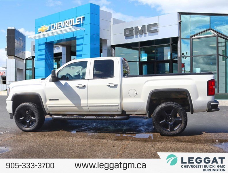 2018 GMC Sierra 1500 4WD Double Cab 143.5