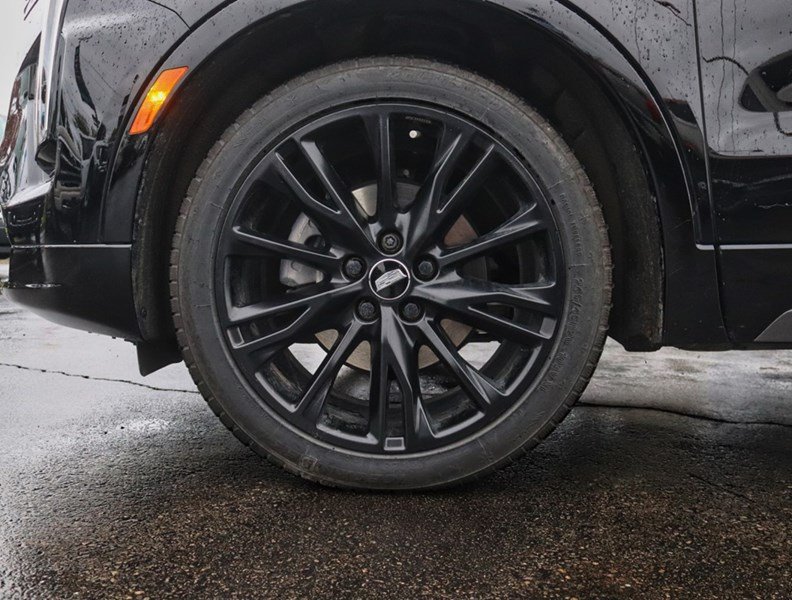2025 Cadillac XT4 AWD 4dr Sport
