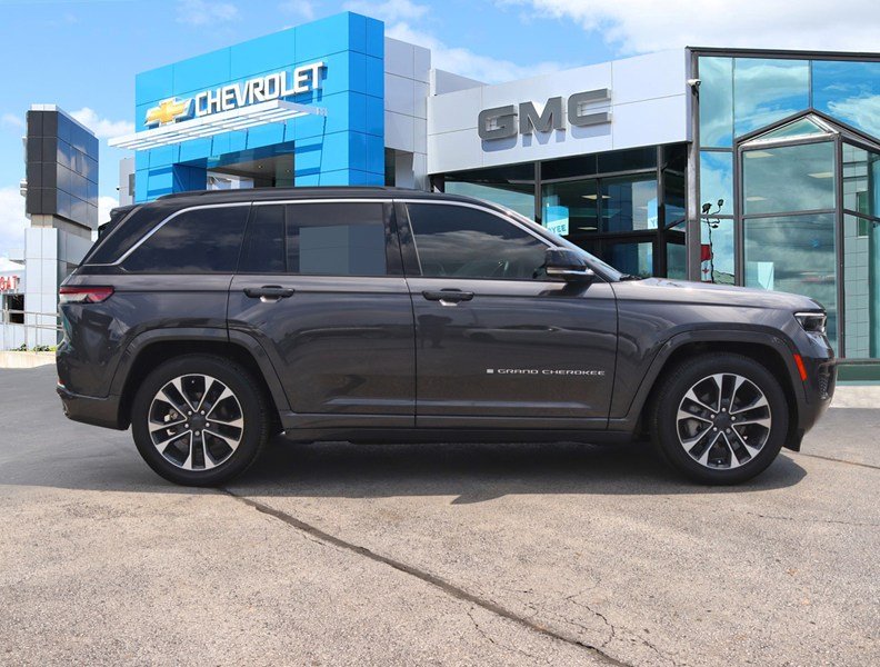 2025 Jeep Grand Cherokee Overland 4x4