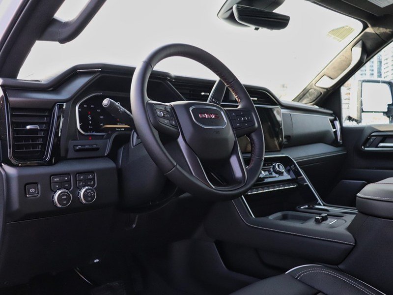 2026 GMC Sierra 2500HD 4WD Crew Cab 159