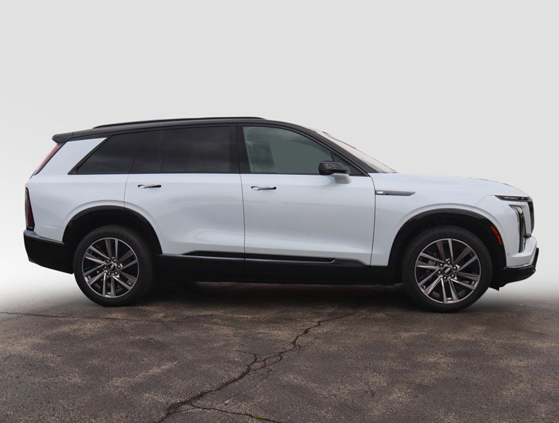 2027 Cadillac VISTIQ AWD 4dr Sport