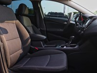 2018 Chevrolet Cruze LT | 1.4L | ROOF | TECH PKG | CONV PKG