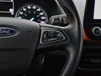 2022 Ford EcoSport SE | 4WD | 2.0L | NAV | REAR CAM | HTD SEATS | 17s