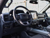 2025 Ford F-150 XLT | 4X4 | 2.7L | 302A | BLK PKG PLS | 360 | 20s