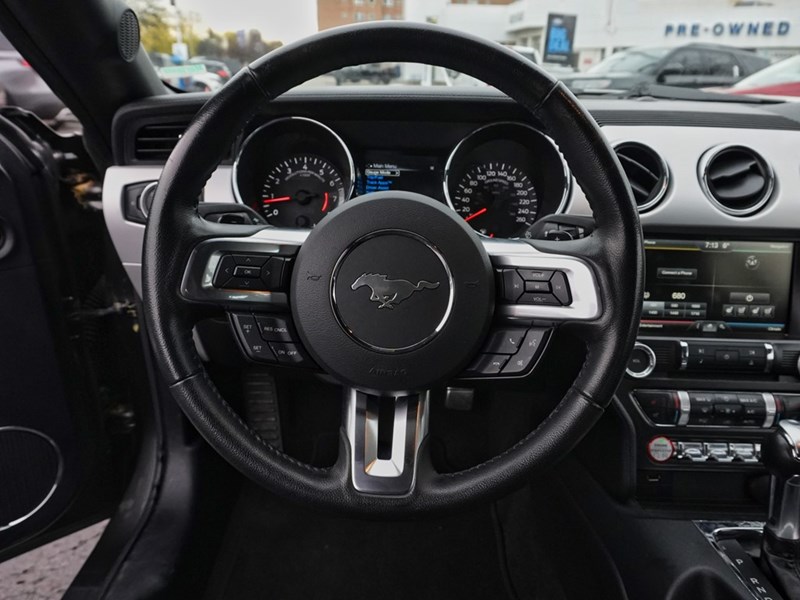 2015 Ford Mustang Conv GT Premium | 5.0L | AUTO | NAV | LOW KMS!!